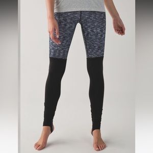 Lululemon high waisted stirrup legging size 6